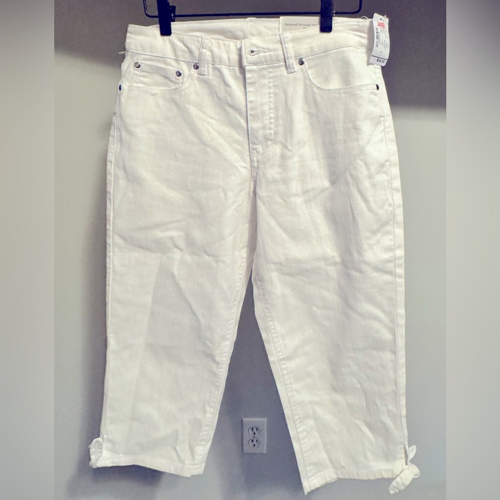 BNWT Christopher & Banks - Relaxed Fit High Rise Crop The Perfect Jean White 4